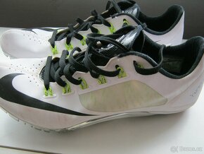 Dvoje atletické tretry: Nike ZOOM TJ elite+ NIKE superfly R4 - 9