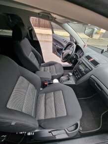 Škoda Octavia 2.0tdi,

 Exkluzivní naezd.
89 726 km

 - 9