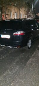 Ford s Max - 9