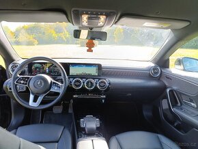 Mercedes CLA 200 - 9