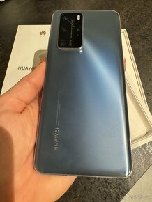 Huawei P40 Silver Frost 8GB/256GB kompletní balení - 9