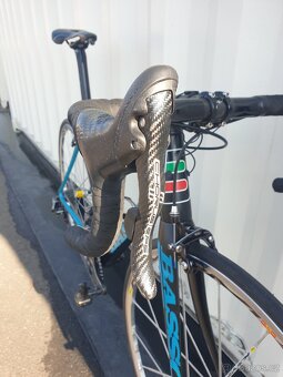 Silniční italské kolo Basso Astra / Campagnolo - 9