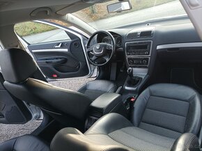 ŠKODA Octavia II Combi 2.0TDI 103kW 2012 tažné ,nez. topení - 9