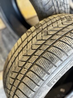 285/45 R22 , 325/40 R22 zimní sada Pirelli na MB GLS - 9