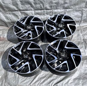 5x114,3 R17 originál alu disky Honda CR-V model 2016 - 9