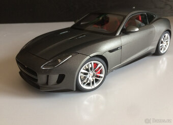 1:18 Jaguar F-type AUTOart - 9