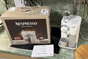 PRODAM NESPRESSO DeLonghi GRAN LATISIMO TYP- EN640.W - 9