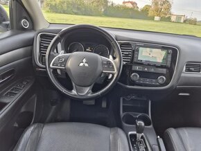 Prodám Mitsubishi Outlander 2.2DID 110KW - 4X4,7MÍST - 9