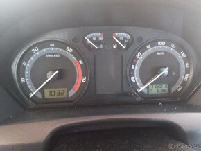 Fabia 1.2 47 kw 2005 - 9