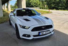 Mustang 5,0 GT - 9