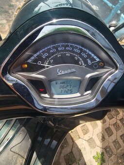 Vespa gts 300 - 9