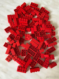 Lego kosticky   spousta druhu   1 - 2 kč/  ks - 9