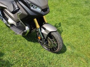 Honda X-ADV 750 ABS (2017) VÝPRODEJ - 9