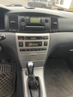 Toyota Corolla 1.6 VVT-I - 9