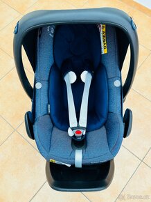 Autosedačka Maxi Cosi + Isofix - 9