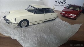 Citroën DS "Fantomas" 1965 1:18 Ottomobile - 9