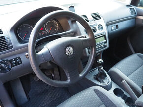 Volkswagen Touran 1.9 TDI klima, letní + zimní pneu - 9