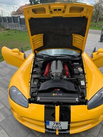 Dodge Viper 8.3 SRT V10 29xxx tis mil Magnaflow - 9