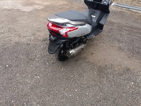 Kymco Downtown 125i Cz doklady v ceně - 9