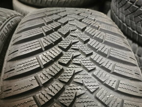 215/40R17 zimni pneumatiky Falken Eurowinter HS01 FR - 9