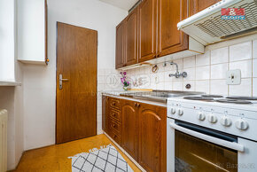 Prodej bytu 3+1 s garáží, 58 m², Nový Bydžov, ul. Merendní - 9