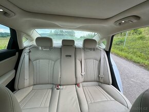Hyundai genesis 3,8 V6 232kw 4x4 2017 - 9