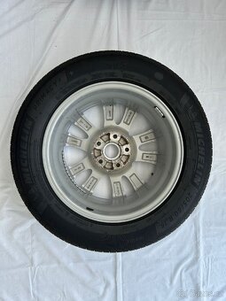 Sada 16" kol Mazda 205/60 R16 s letními pneu Michelin - 9