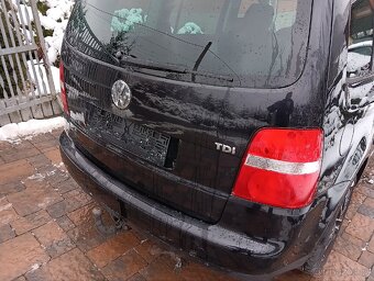 Vw Touran 1.9 tdi-77kw,6 rychl,r.2006,org.km,po STK v ČR - 9