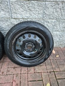 Zimní pneu 205/60 R16 - 9