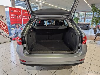 Škoda Superb 1.4TSi 110kW DSG, STYLE, ACC - 9