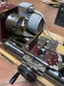Modelářský soustruh - 9