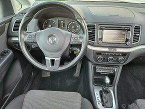 Sharan 2.0TDI103kW DSG 7.míst,webasto,kamera,tažné,panorma - 9