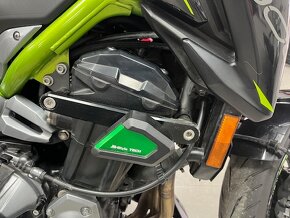 KAWASAKI Z900 - 9