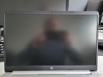 HP Laptop 15s fq - 9