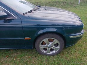 Jaguar X-Type 3.0 V6 169kw r. 2001 4x4 - 9