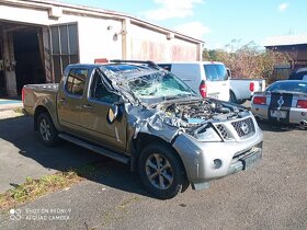 Nissan Navara D40 2,5 nafta automat,rv-15,140 kW,101 tis km - 9