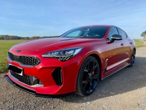 Kia Stinger GT 3.3 V6 4x4 312kW - 9