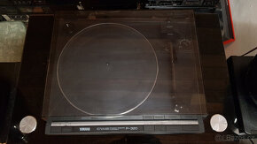 Yamaha P-320 Gramofon - 9