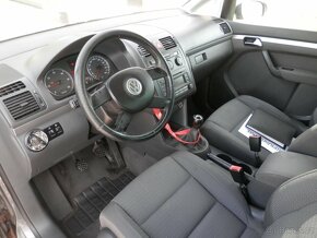 Volkswagen Touran 2.0 TDI - 9