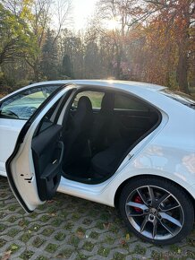 Prodám škoda octavia 3 rs, 2.0 TSI 2019 - 9