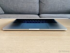 Apple MacBook Pro 13" (2018) - i7 2,70GHz, 16GB, 512GB SSD - 9
