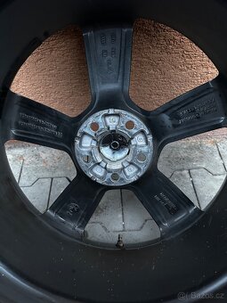 5x100 R18 7,5J ET39,5 originál Audi Rotor - 9