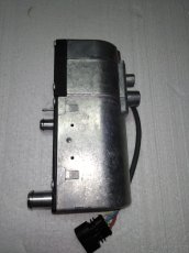 Eberspacher Přihřívač Hydronic D5WZ 12V VW, Ford, Seat - 9