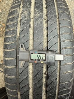 Originalní ALU kola Škoda 5x112 r17 letní pneu 7mm - 9