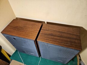 TESLA 1PF 067 08
HiFi repro - 9