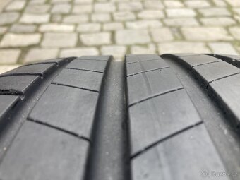 Alu kola ŠKODA OCTAVIA III letní BRIDGESTONE 225/40R18 2022 - 9