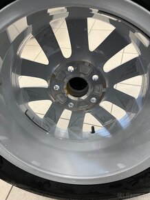 Alu kola Vw T5 T6 T6.1 Clayton 205/65/16C NOVÉ - 9