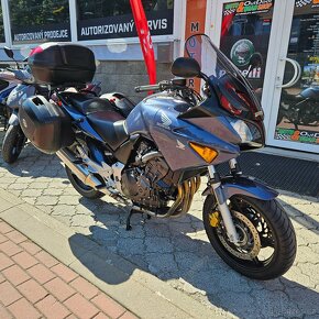 Honda CBF 600 S, 3x kufr, vyšší plexi, ABS, STK do 09/2027 - 9