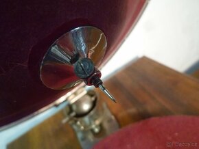 Diffusor Stoletý gramofon s troubou na kliku - 9