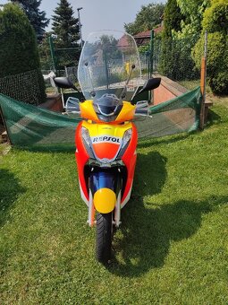 Honda SH 350 i REPSOL Limited edition (2022) po servisu - 9